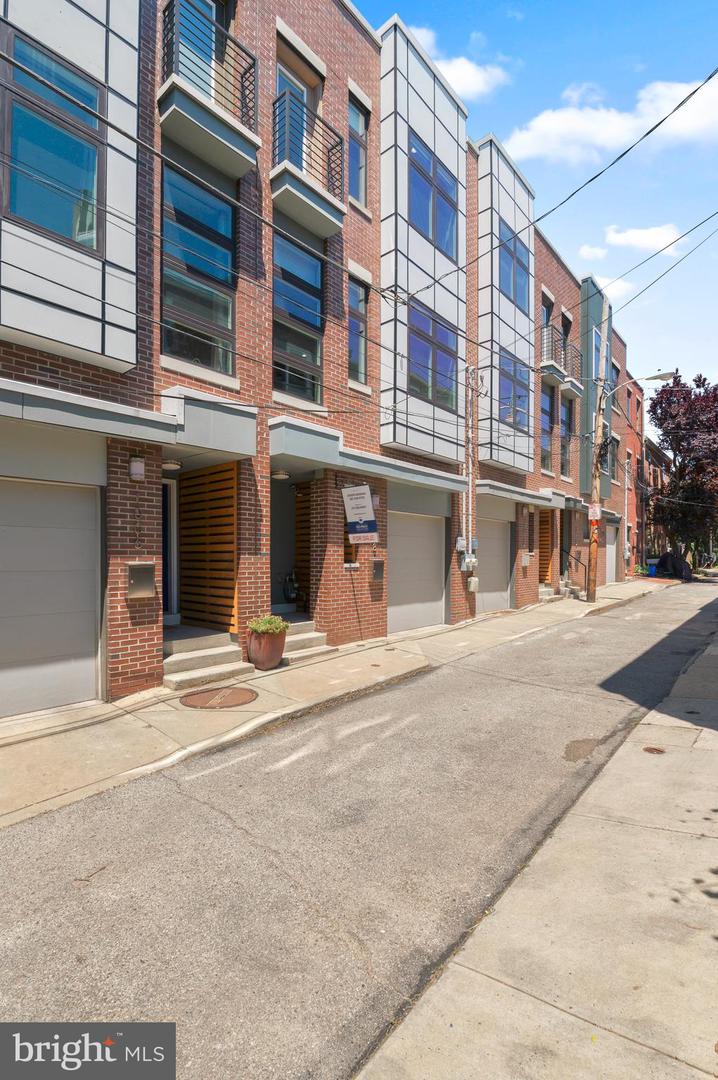 1008 N Orkney St, Philadelphia, PA 19123 MLS PAPH2125464 Coldwell