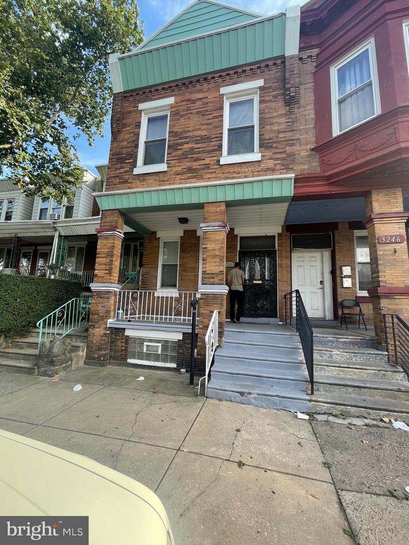 3244 W Huntingdon St, Philadelphia, PA 19132 - MLS PAPH2183548 ...