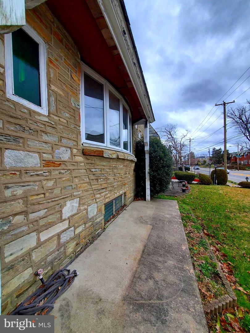 6710 Stenton Ave, Philadelphia, PA 19150 MLS PAPH2213314 Coldwell