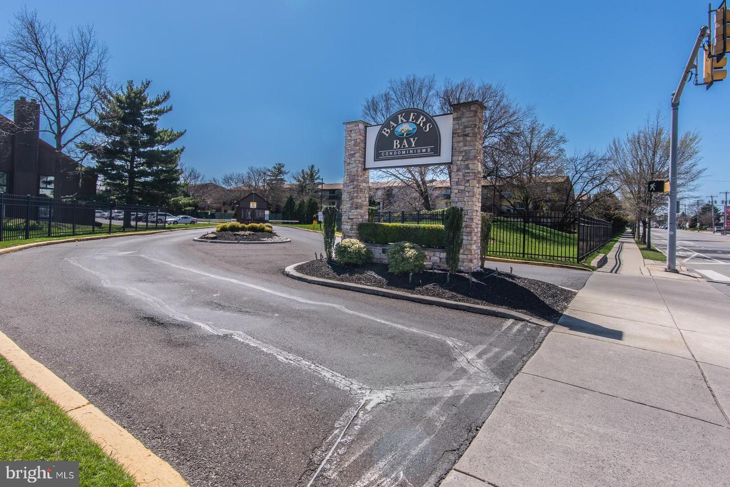 5100 Convent Ln 110, Philadelphia, PA 19114 MLS PAPH2219860