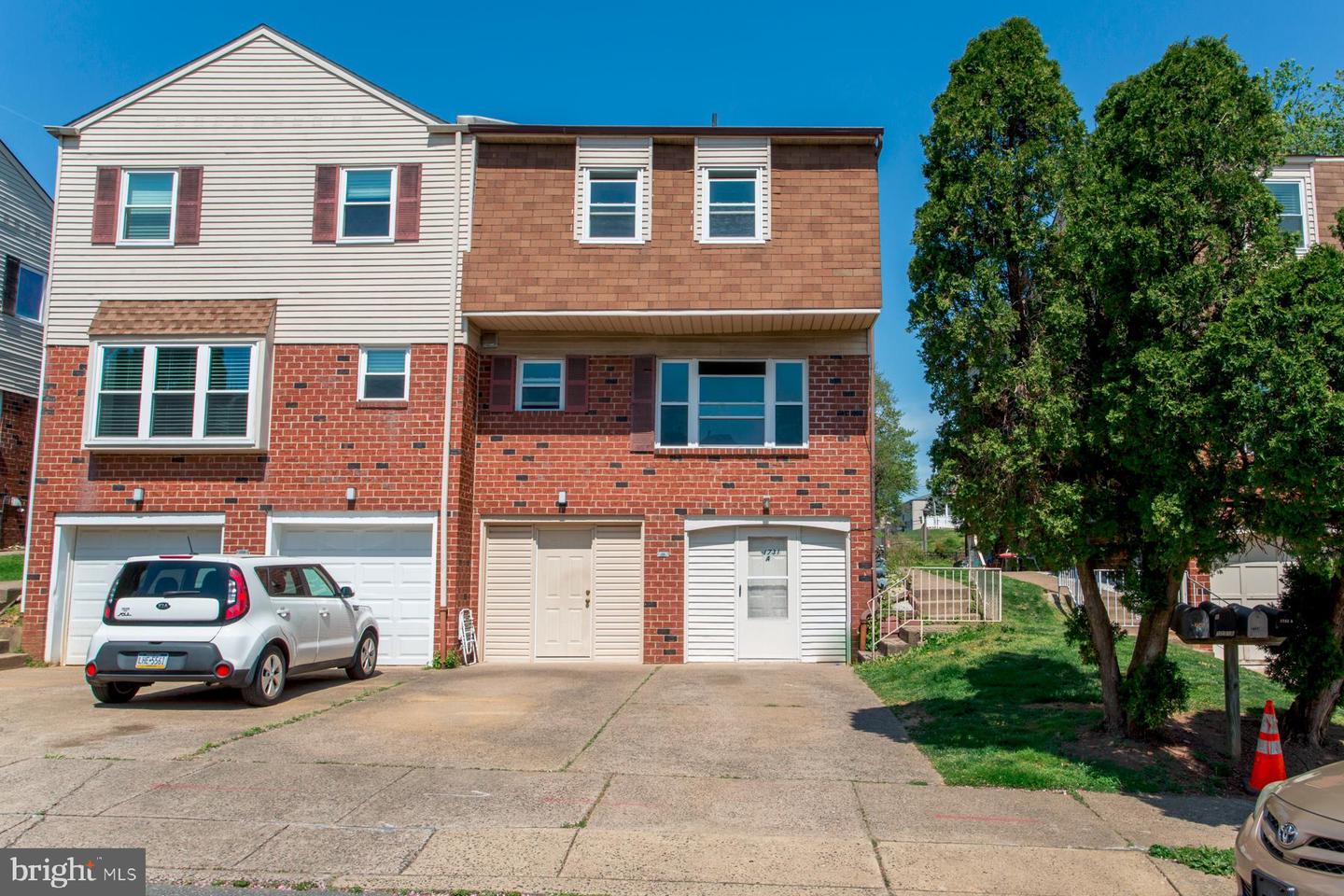 1731 Rachael St A, Philadelphia, PA 19115 MLS PAPH2225292 Coldwell