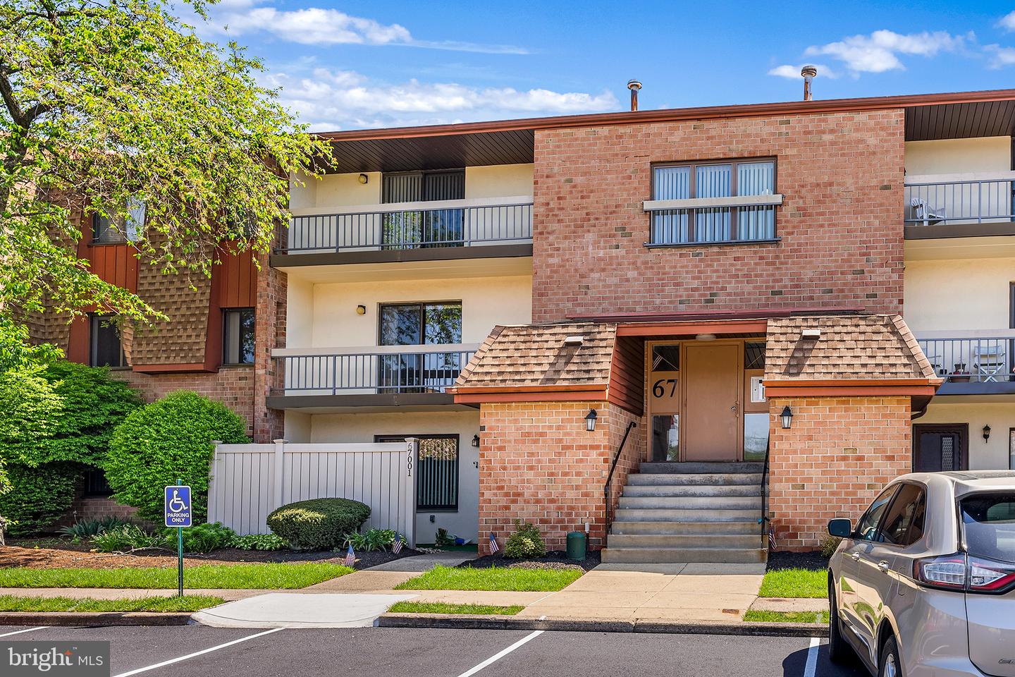 67101 Delaire Landing Rd 101, Philadelphia, PA 19114 MLS PAPH2225828