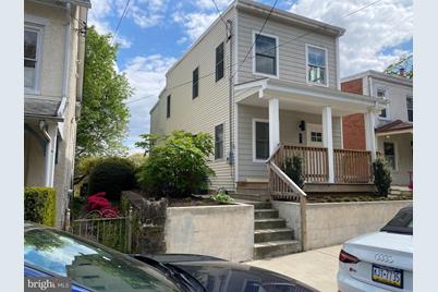 661 W Johnson Street, Philadelphia, PA 19144 - Photo 1