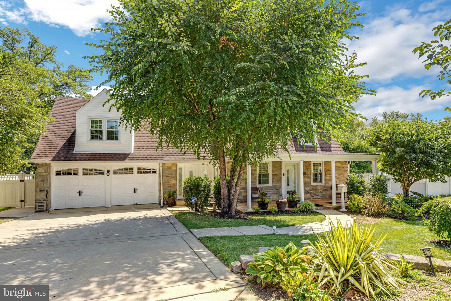 9121 Verree Rd, Philadelphia, PA 19115 MLS PAPH2266234 Coldwell Banker