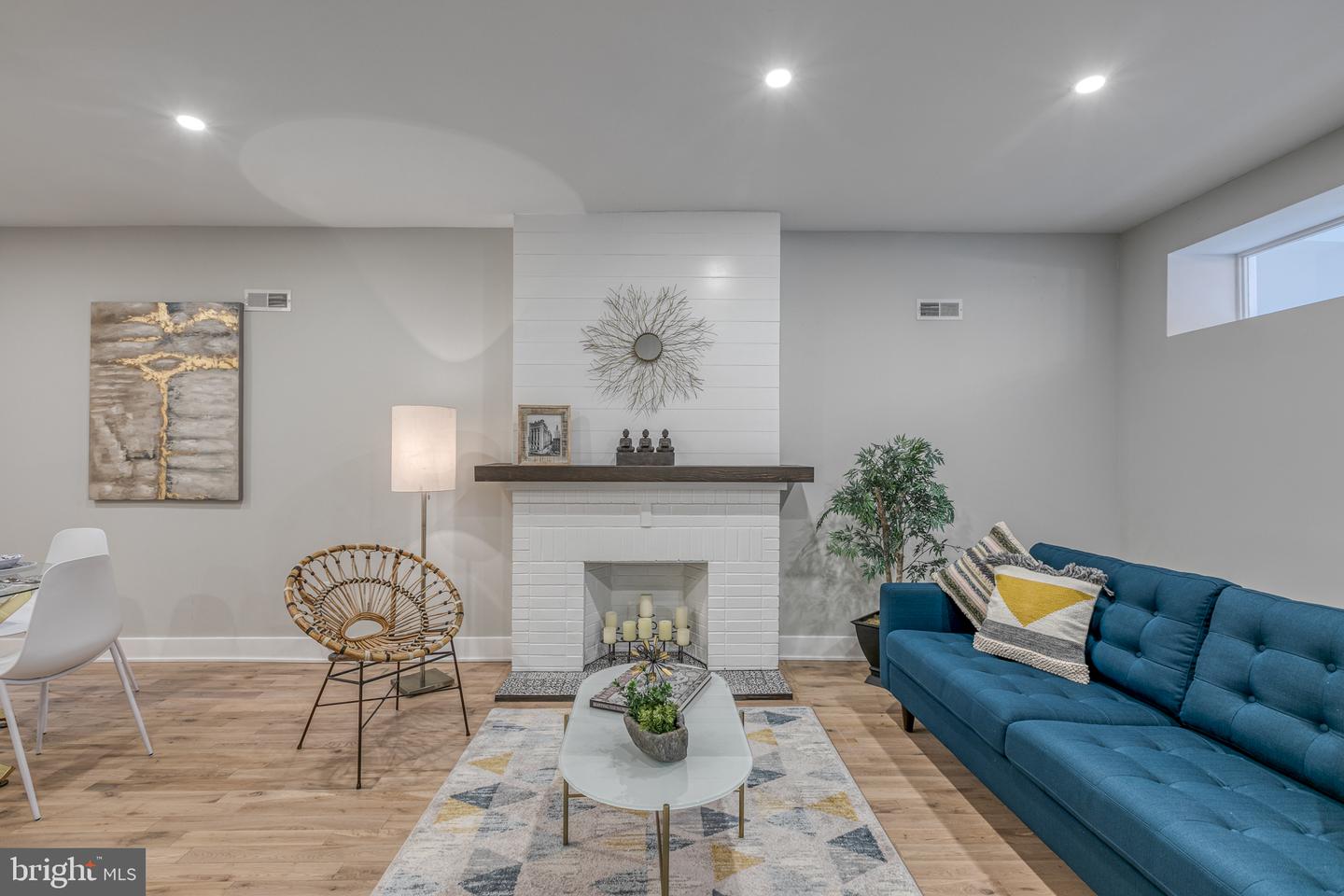 2828 Aramingo Ave, Philadelphia, PA 19134 MLS PAPH2289234 Coldwell