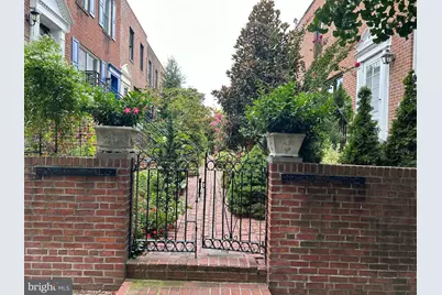 2508 Panama Mall, Philadelphia, PA 19103 - Photo 1