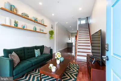 2211 Almond Street, Philadelphia, PA 19125 - Photo 1