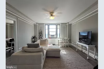 2031 Locust Street #501, Philadelphia, PA 19103 - Photo 1