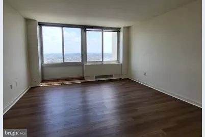 604 S Washington Square #1913, Philadelphia, PA 19106 - Photo 1