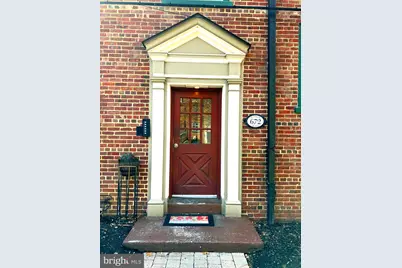 672 Franklin Place #B, Philadelphia, PA 19123 - Photo 1