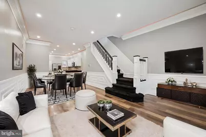 1135 W Indiana Avenue, Philadelphia, PA 19133 - Photo 1