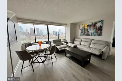 2001 Hamilton Street #1404, Philadelphia, PA 19130 - Photo 1