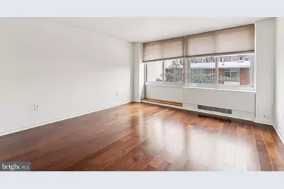 604 S Washington Square #113, Philadelphia, PA 19106 - Photo 1