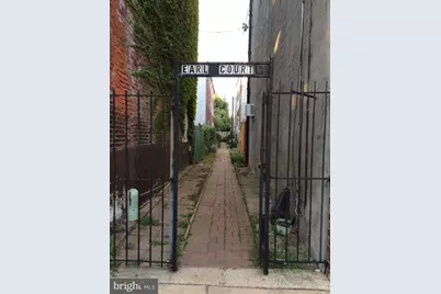 6 Earl Court, Philadelphia, PA 19125 - Photo 1