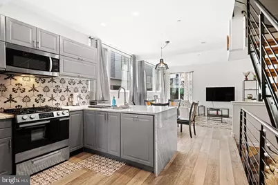 842 N Leithgow Street, Philadelphia, PA 19123 - Photo 1