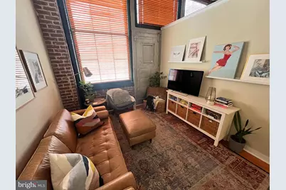 1010 Arch Street #304, Philadelphia, PA 19107 - Photo 1