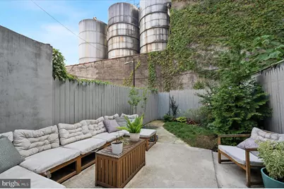 2174 E Oakdale Street, Philadelphia, PA 19125 - Photo 1