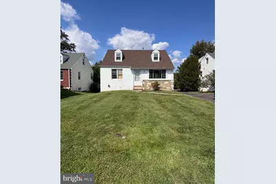 513 Smithfield Avenue, Philadelphia, PA 19116 - Photo 1