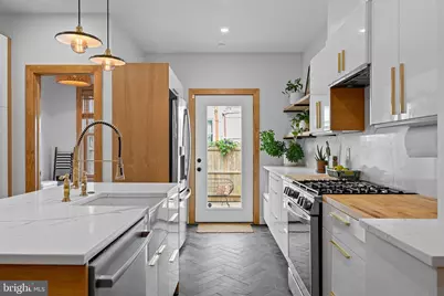 841 Almond Street, Philadelphia, PA 19125 - Photo 1