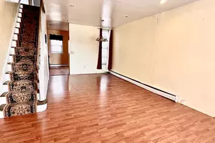 3223 N Bambrey St, Philadelphia, PA 19129 - Photo 3