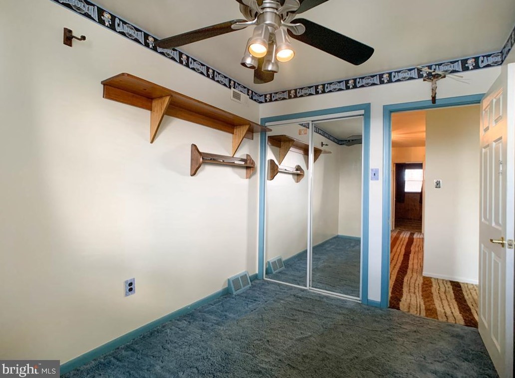 3855 Ronnald Dr, Philadelphia PA  19154-3507 exterior