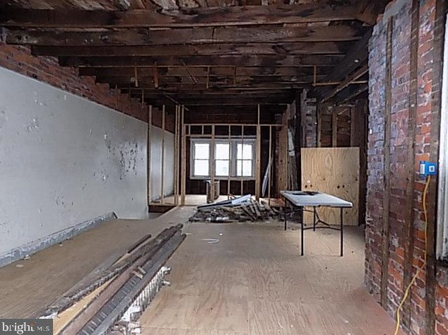 5951 Kemble Ave, Philadelphia PA 19138-2924 exterior