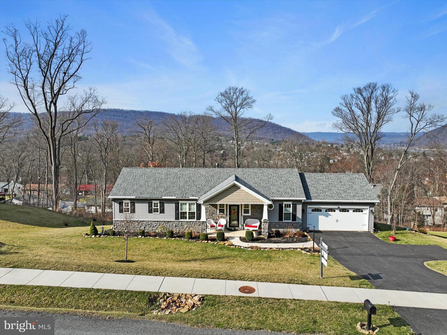 121 Kittochtinny Dr, Marysville, PA 17053 MLS PAPY2002578 Coldwell