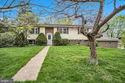 223 Oak Road, New Bloomfield, PA 17068 - Photo 1