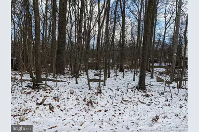 137 Navajo, Auburn, PA 17922 - Photo 1