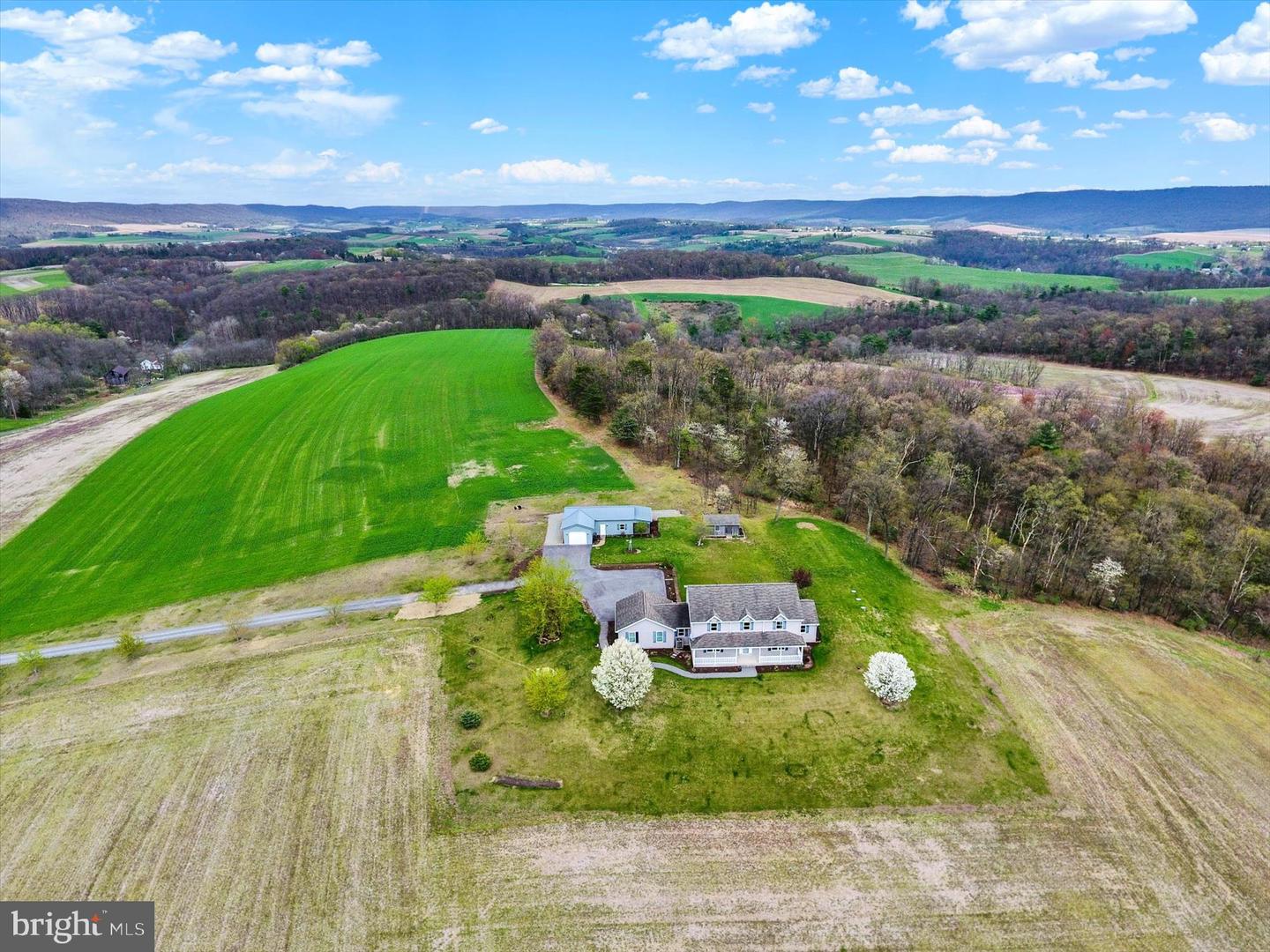 740 Pumpkin Center, Klingerstown, PA 17941 - MLS PASK2020728 - Coldwell ...