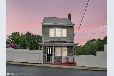 526 Pine Hill Street, Minersville, PA 17954 - Photo 1