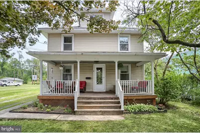 2 E Clements Street, Pine Grove, PA 17963 - Photo 1