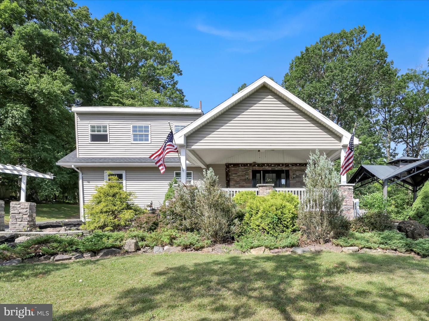 425 Mohave Dr, Auburn, PA 17922 - MLS PASK2022082 - Coldwell Banker