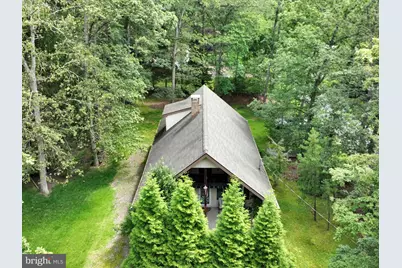 70 Deer Trail Ln, Nesquehoning, PA 18240 - Photo 1