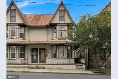 227 S Tulpehocken Street, Pine Grove, PA 17963 - Photo 1