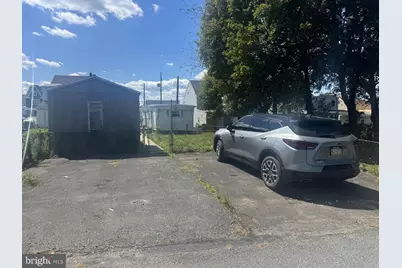 351 S Lehigh Avenue, Frackville, PA 17931 - Photo 1