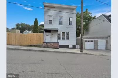 533 E Market Street, Pottsville, PA 17901 - Photo 1