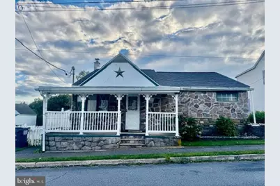 124 N Railroad Avenue, Frackville, PA 17931 - Photo 1