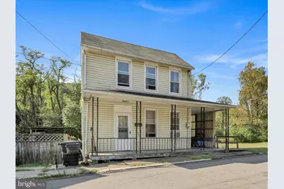 325 W Philadelphia Street, Donaldson, PA 17981 - Photo 1