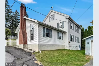 6 W Wood Street, Pine Grove, PA 17963 - Photo 1