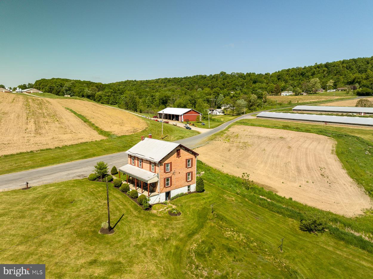 231 Brosius Hill Rd, Mount Pleasant Mills, PA 17853 MLS PASY2000704