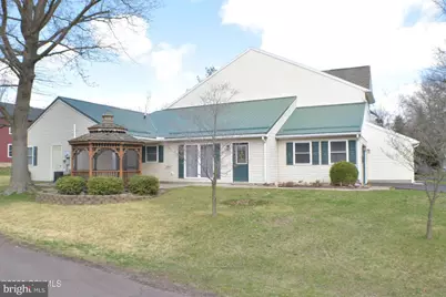 34 Banyan Street, Selinsgrove, PA 17870 - Photo 1