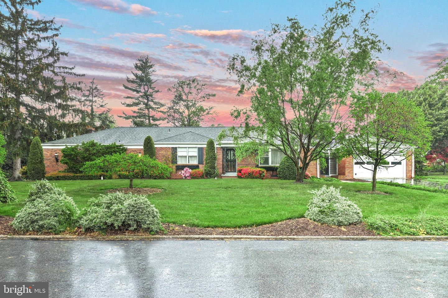 2380 Grantley Rd, York, PA 17403 MLS PAYK157894 Coldwell Banker