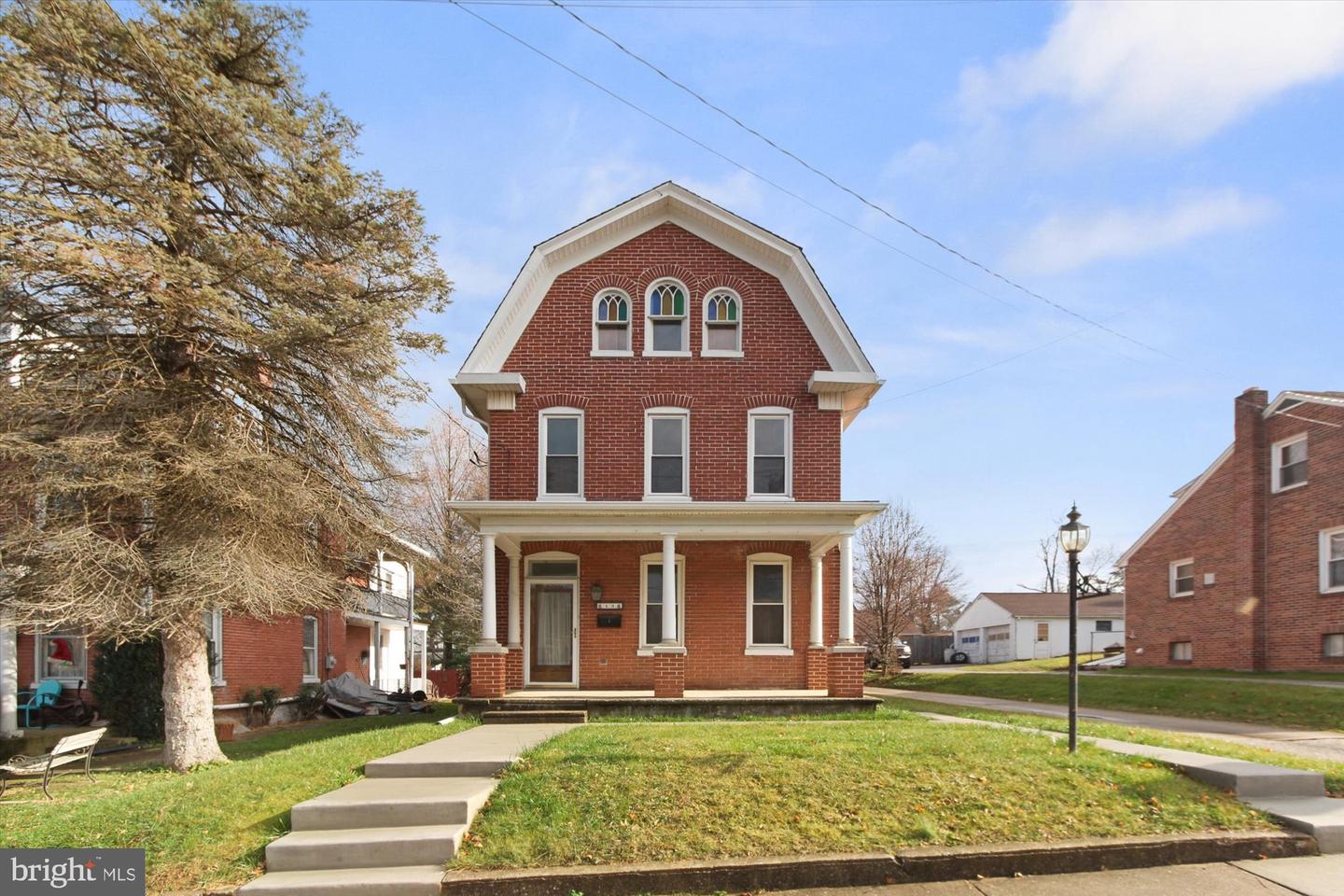 15 N Main, Jacobus Borough, PA 17407 MLS PAYK2012246 Coldwell Banker