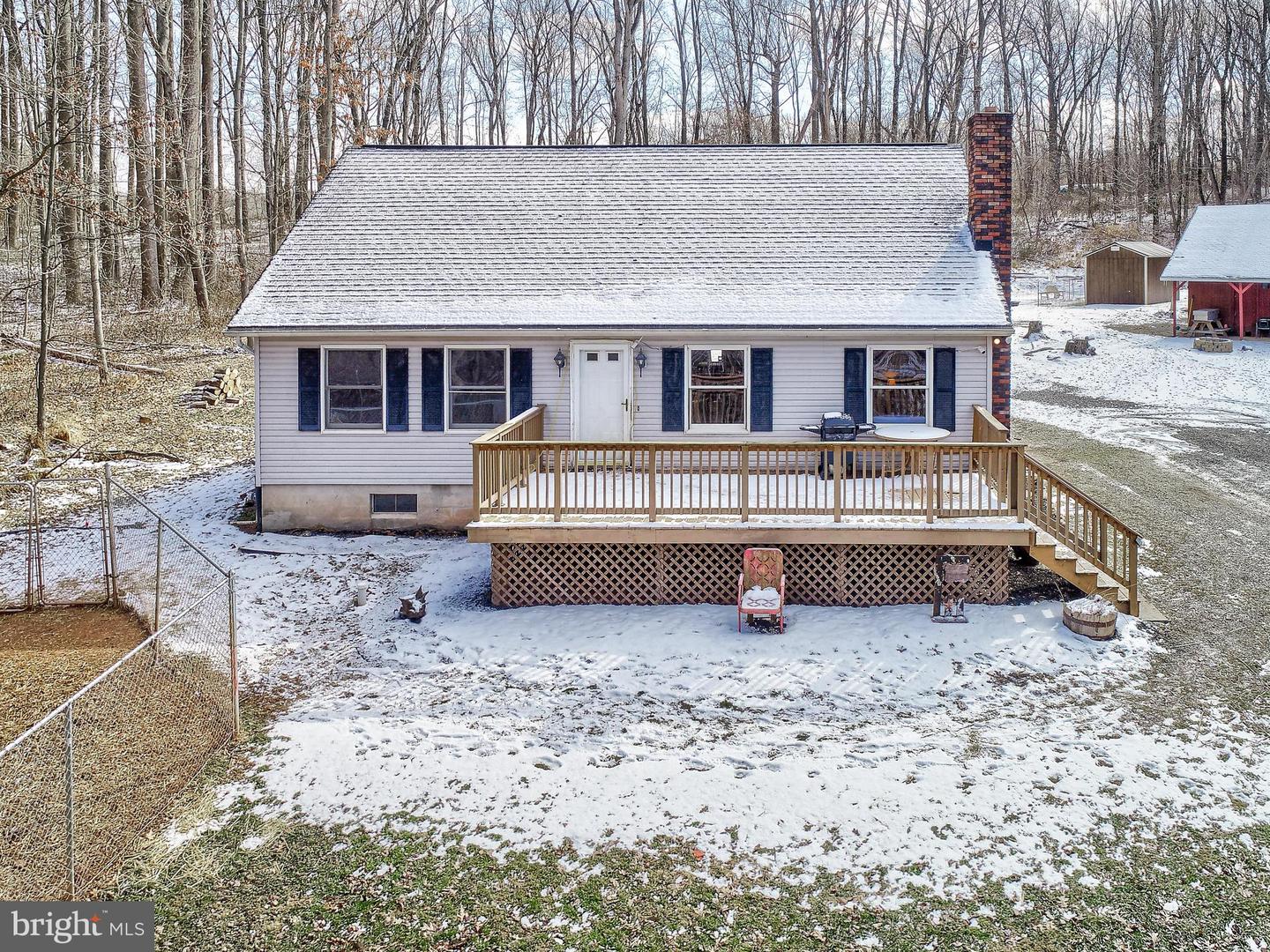 52 S Schoolhouse Rd, Thomasville, PA 17364 MLS PAYK2016272 Coldwell