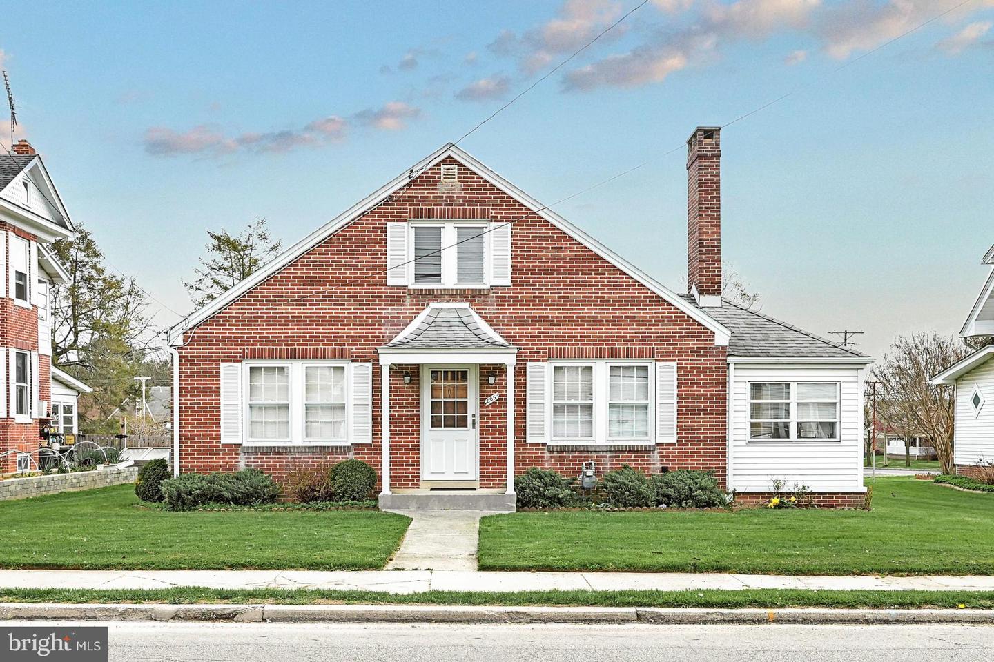 805 Broadway, Hanover, PA 17331 MLS PAYK2016996 Coldwell Banker