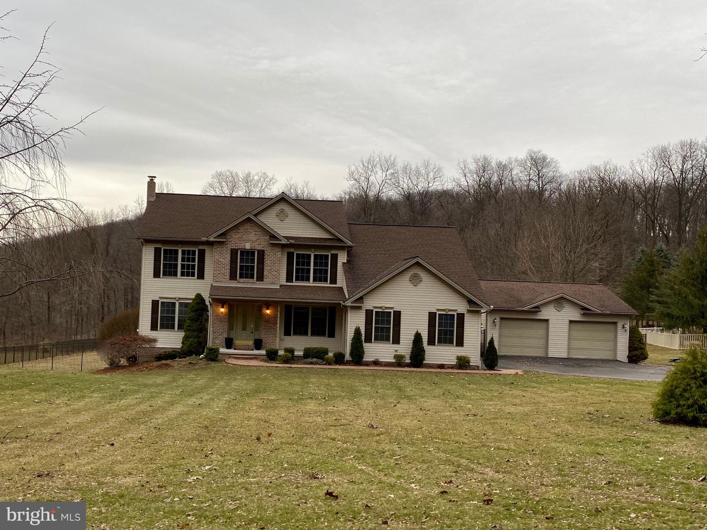 696 Ridge Rd, Lewisberry, PA 17339 MLS PAYK2017282 Coldwell Banker