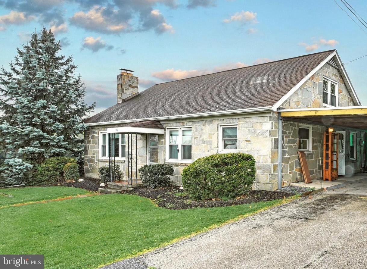 95 Trinity Rd, York, PA 17408 MLS PAYK2018774 Coldwell Banker