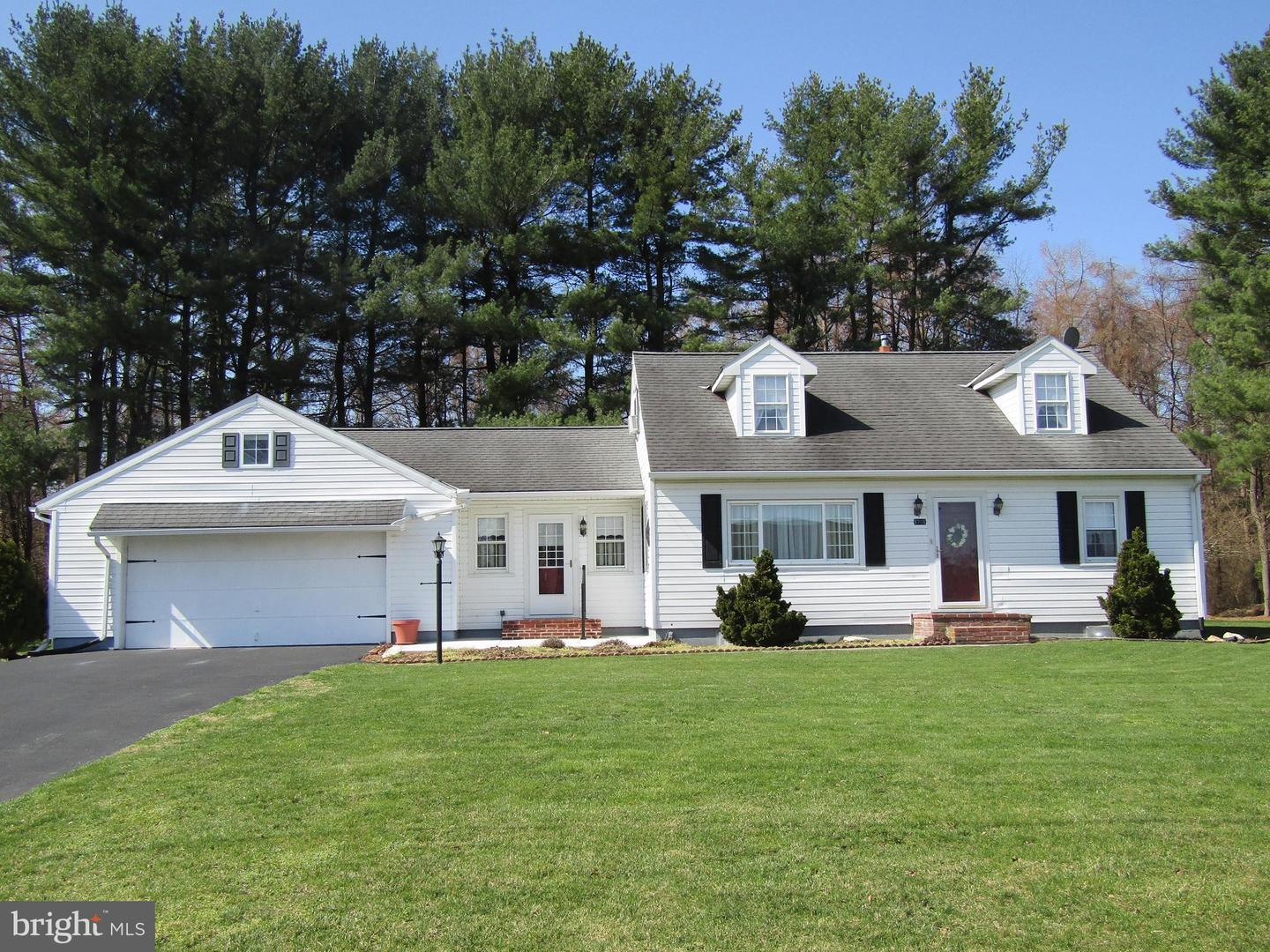 3701 Blue Hill Rd, Hanover, PA 17331 - MLS PAYK2018812 - Coldwell Banker