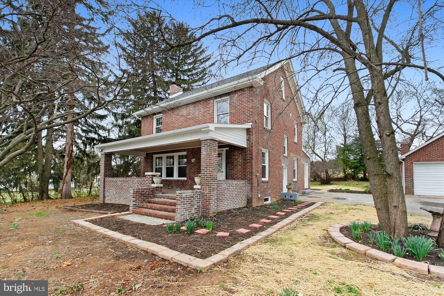 3335 E Prospect Rd, York, PA 17402 MLS PAYK2018856 Coldwell Banker